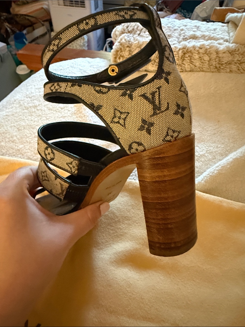 Louis Vuitton Monogram Block Heel Sandals Navy Denim Mini Lin size 5 (35) - Picture 5 of 12